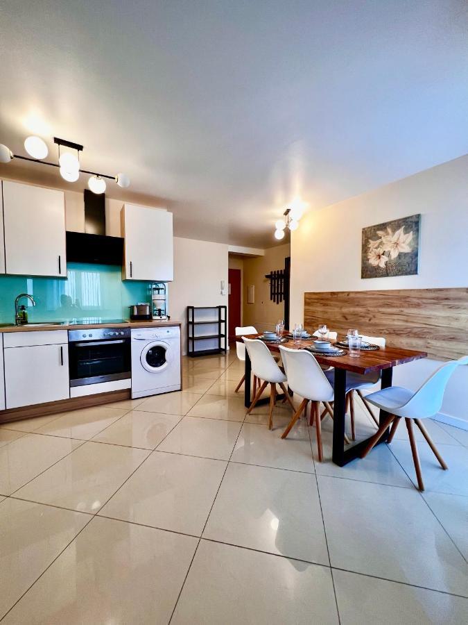 Apartments Wile Sued Wina Bagian luar foto