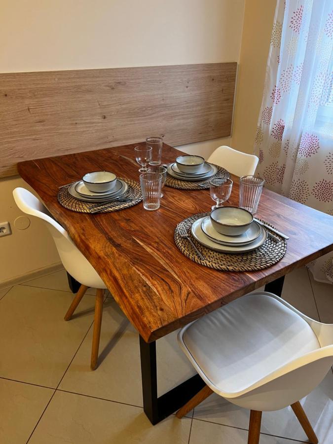 Apartments Wile Sued Wina Bagian luar foto